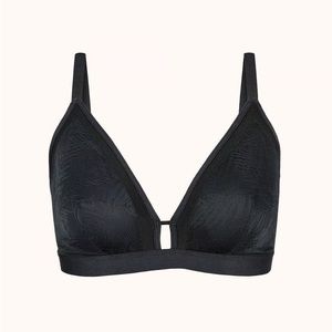 Lively Smooth Lace Busty Bralette NWOT